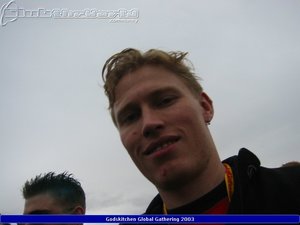 030726_012 - In the queue - Scott.JPG