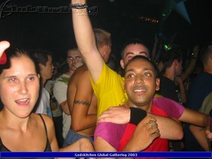 030726_093 - Tiesto 16 - Collette, Sparky & Chris.JPG