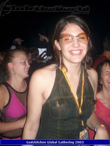 Amelia - Godskitchen Global Gathering (Saturday 26th July 2003)