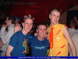 me,dom,si - Sundissential, Leeds (New Years Day 2003)