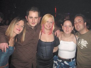 Maria, Kev, Ali, Dani & Si - WiLDCHiLD @The Coronet, London (24th October 2003)