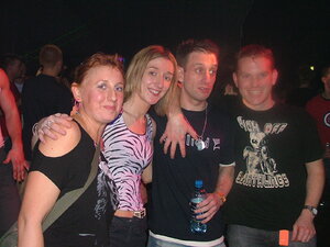 Louise, Maria, Phil B, Ginge - WiLDCHiLD vs Frantic @SeOne, London (20th March 2004)