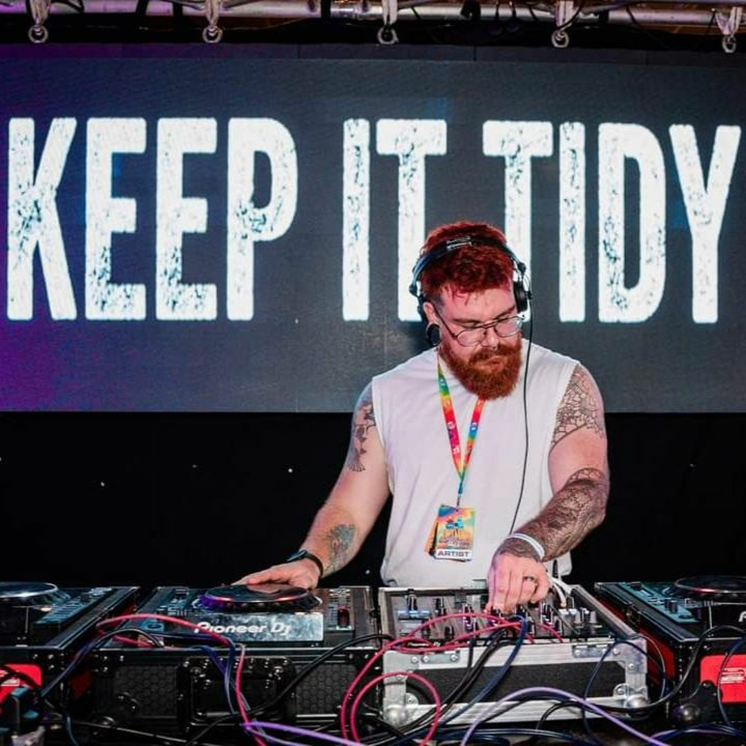 Tidy Weekender 2023 Mix (Lewis Adam)