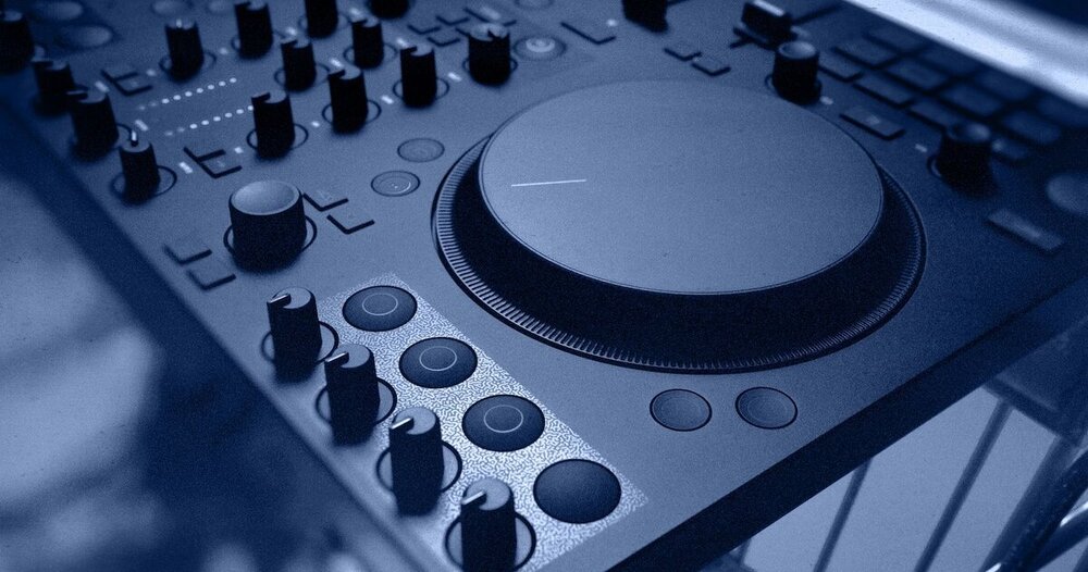 ni-traktor-mx2-1.jpg.optimal.jpg